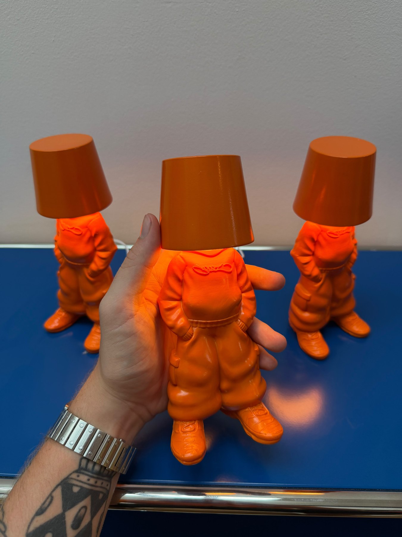 Lamp Man in hand